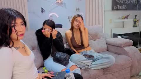 pink_as online show from 03.11.26