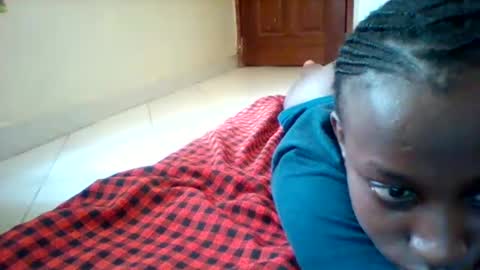 pink_cushy online show from 02.17.26