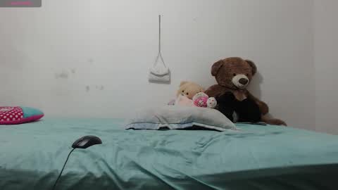 pink_love_25 online show from 02.15.26