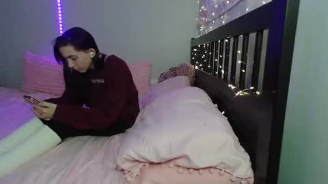 pink_tv online show from 10.30.25