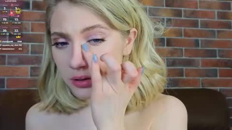 Adele online show from 01.09.25