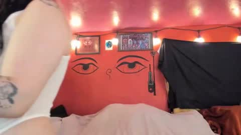 Virginity smiles online show from 03.10.25