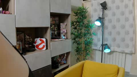 Snapshot of pinkandy chatting on 09.12.25 PinKandy online show from 09.12.25