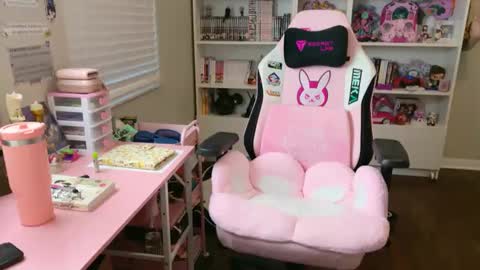 pinkcheetodomain online show from 02.25.25