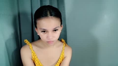 Snapshot of pinkdollbaby_ chatting on 06.17.26 pinkdollbaby_ online show from 06.17.26