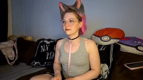 Pink Kitty Play online show from 04.25.26