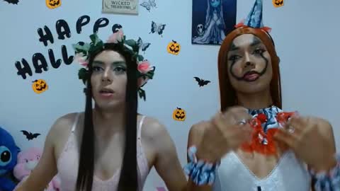 pinkluna0 online show from 10.30.25