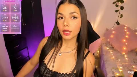 Snapshot of pinkpantherr_ chatting on 12.23.24 Sarah .. online show from 12.23.24