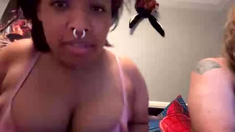 pinkpuppypaws online show from 10.31.25