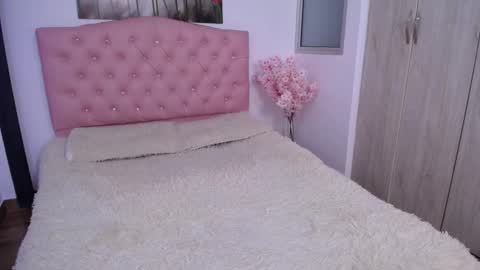 pinky_f00x online show from 09.25.25