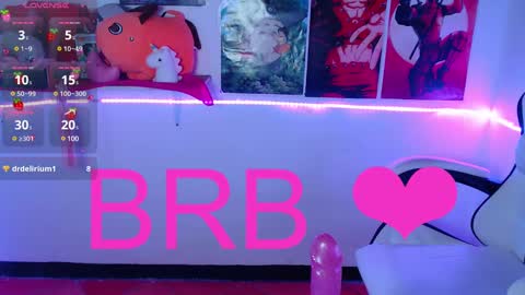 Snapshot of pinky_sexxx chatting on 03.10.25 Pau online show from 03.10.25