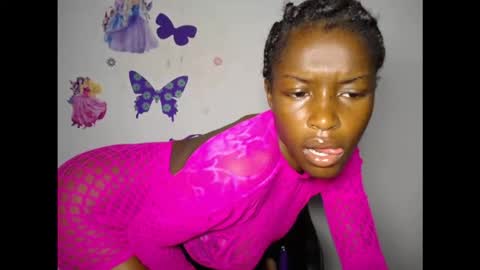 Snapshot of pinkykiki_247 chatting on 02.14.26 pinkykiki_247 online show from 02.14.26