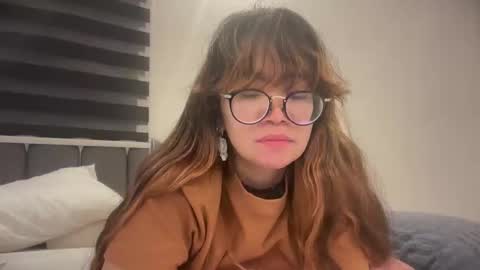Snapshot of pinkyrosexx chatting on 06.09.26 Rose online show from 06.09.26