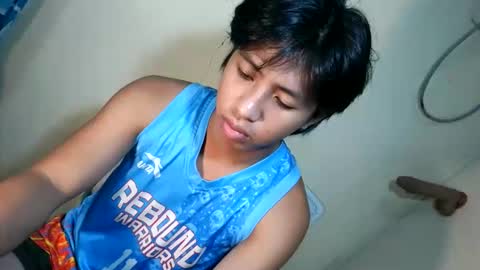 Snapshot of pinoy_fuckboyxxx chatting on 05.28.26 pinoy_fuckboyxxx online show from 05.28.26