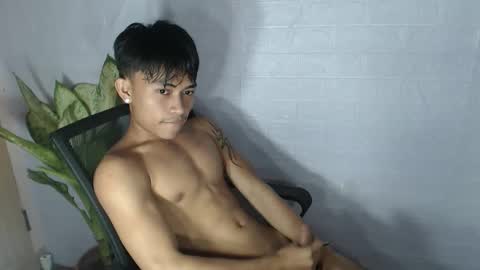 Snapshot of pinoy_palautogxxx chatting on 02.16.26 pinoy_palautogxxx online show from 02.16.26