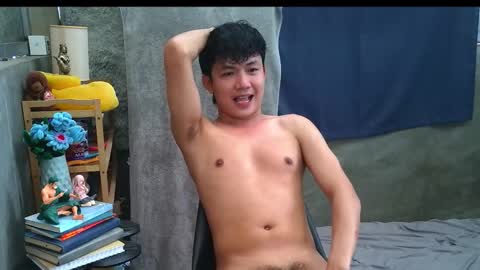 Snapshot of pinoy_petitehugecock chatting on 02.02.26 alex online show from 02.02.26