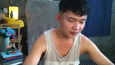 Snapshot of pinoy_petitehugecock chatting on 02.17.26 alex online show from 02.17.26