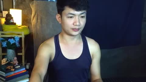 Snapshot of pinoy_petitehugecock chatting on 03.10.26 alex online show from 03.10.26