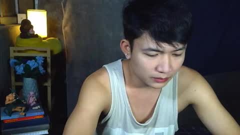 Snapshot of pinoy_petitehugecock chatting on 03.17.26 alex online show from 03.17.26