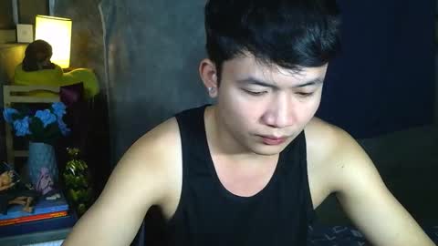 Snapshot of pinoy_petitehugecock chatting on 03.19.26 alex online show from 03.19.26