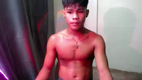 Snapshot of pinoy_shyboy69 chatting on 04.04.26 pinoy_shyboy69 online show from 04.04.26