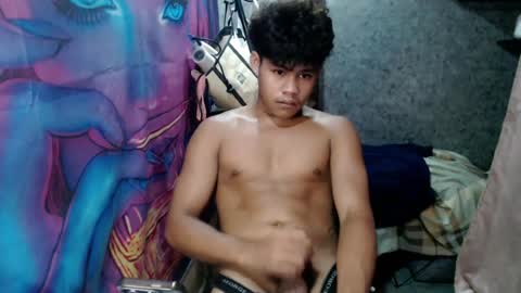 Snapshot of pinoy_shyboy69 chatting on 08.09.26 pinoy_shyboy69 online show from 08.09.26