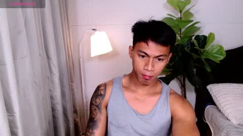 Snapshot of pinoymilker chatting on 07.08.26 ethan online show from 07.08.26