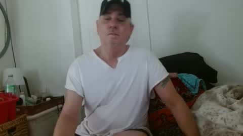 Snapshot of pirate334 chatting on 05.16.26 pirate334 online show from 05.16.26