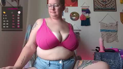 Em online show from 03.05.25