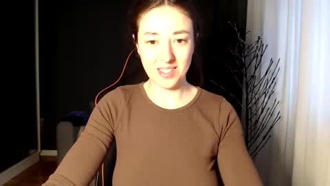 piscesgirl06 online show from 02.02.26