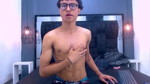 Snapshot of pitter_brenner chatting on 12.02.25 Pitt online show from 12.02.25