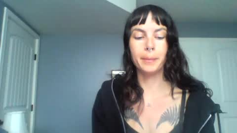 Snapshot of pixiecatfairy chatting on 06.26.26 pixiecatfairy online show from 06.26.26