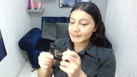 Snapshot of pixiefuckass69 chatting on 11.26.25 pixiefuckass69 online show from 11.26.25