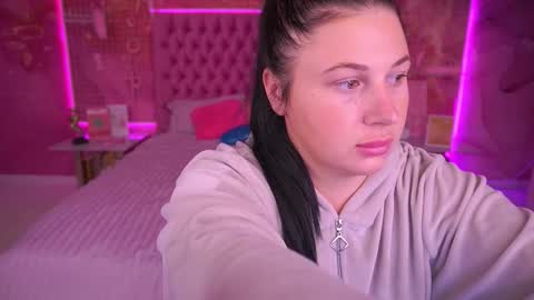 pixiehott online show from 10.13.25