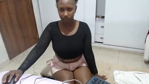 pixietease1 online show from 11.10.25