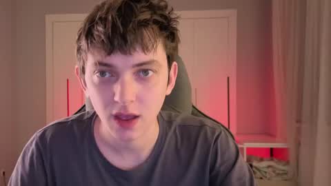 Snapshot of pjatteryd chatting on 04.15.26 pjatteryd online show from 04.15.26