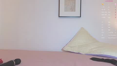 Angie Henao online show from 01.03.25