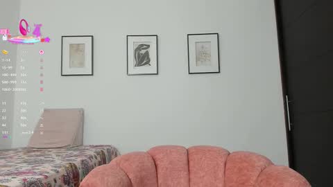 Angie Henao online show from 09.18.25