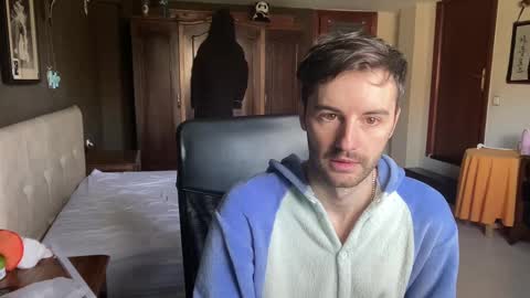 Snapshot of placebo14 chatting on 01.31.25 placebo14 online show from 01.31.25