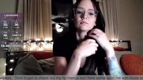 Plantbabeee online show from 12.27.24