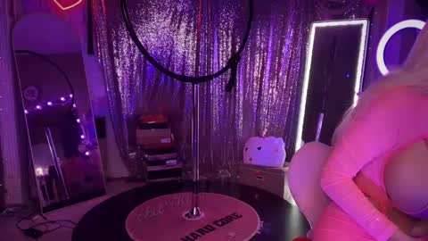 Dumb bimbo fuck doll online show from 09.21.25