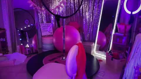 Dumb bimbo fuck doll online show from 02.15.26