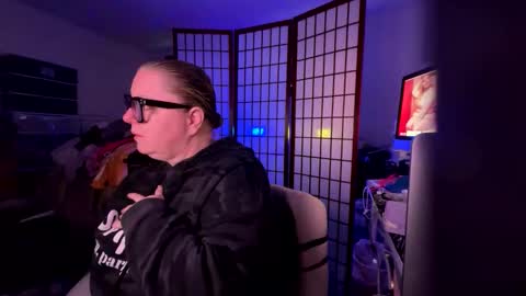 Platinum Puzzy online show from 02.08.26