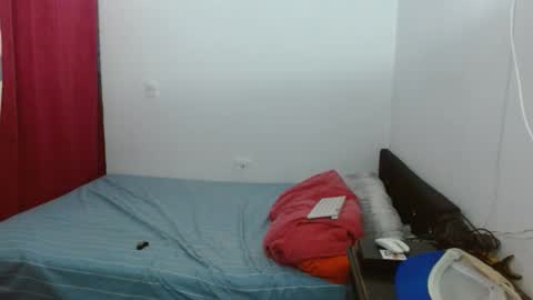 Snapshot of playboy758316 chatting on 11.09.25 playboy758316 online show from 11.09.25