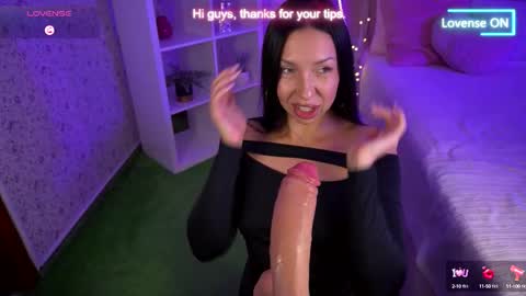 Lora online show from 10.12.25