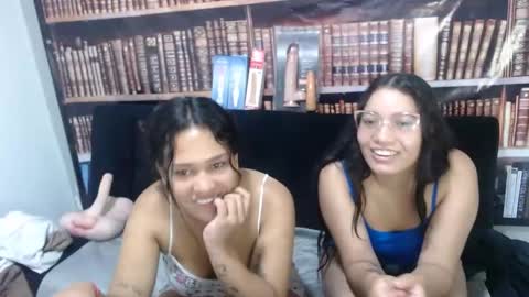 Snapshot of playful_girls3909 chatting on 02.11.25 sweed online show from 02.11.25