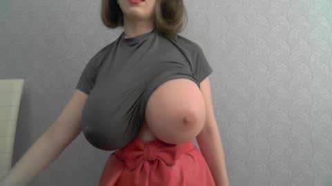 Snapshot of playful_goldie chatting on 03.29.26 Goldie online show from 03.29.26