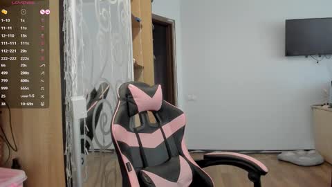 Masha online show from 09.09.25