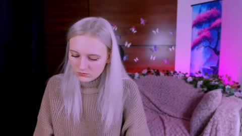 Sophie online show from 12.28.24