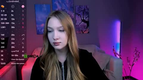 Sophie online show from 10.10.25